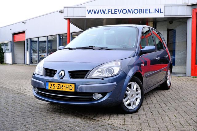 Renault Scenic 2.0-16V Tech Line Aut. Pano|Xenon|Navi|Cl