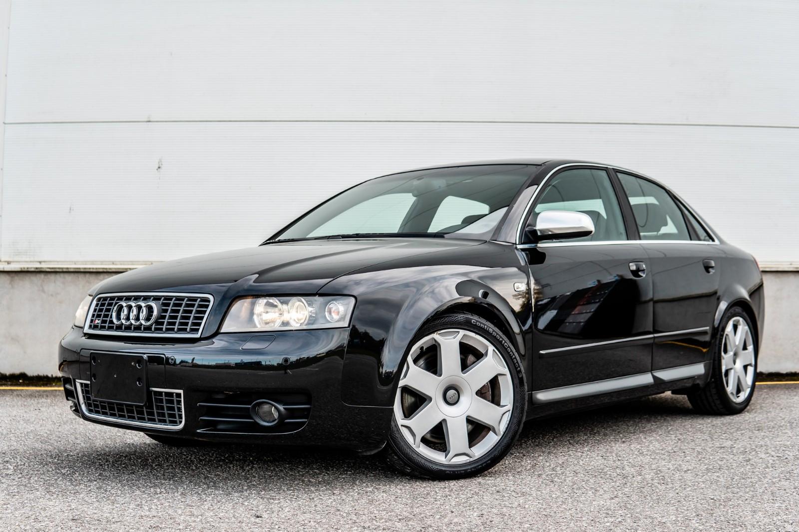 Audi S4 sedan 4.2 quattro / Japan Import