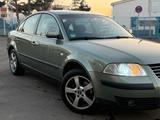 Volkswagen Vw Passat 3BG 1.9 TDI ( 130 PS ) - Volkswagen Passat mit Diesel-Antrieb: Limousine, 1.3