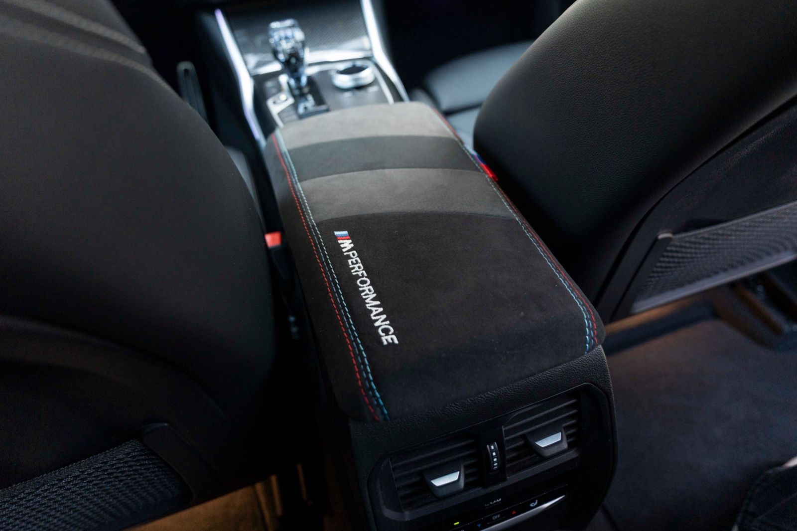 Fahrzeugabbildung BMW M340i H&K HUD CARPLAY LED ALCANTARA TOTW M+S