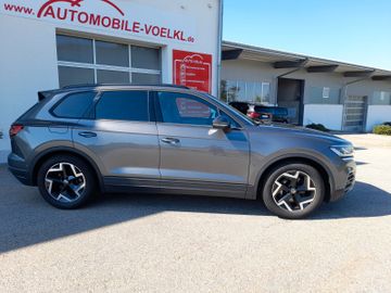 Volkswagen Touareg - 2