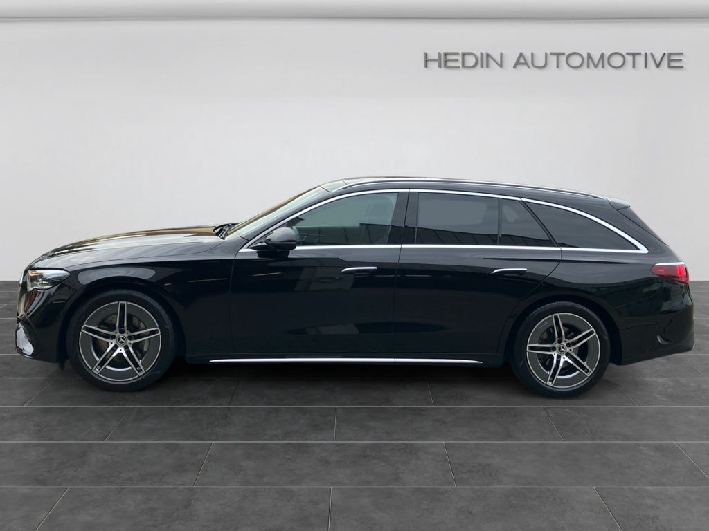 Mercedes-Benz E 220 d T EDITION AMG DISTR PANO 360° DIGIL. uvm foto 3
