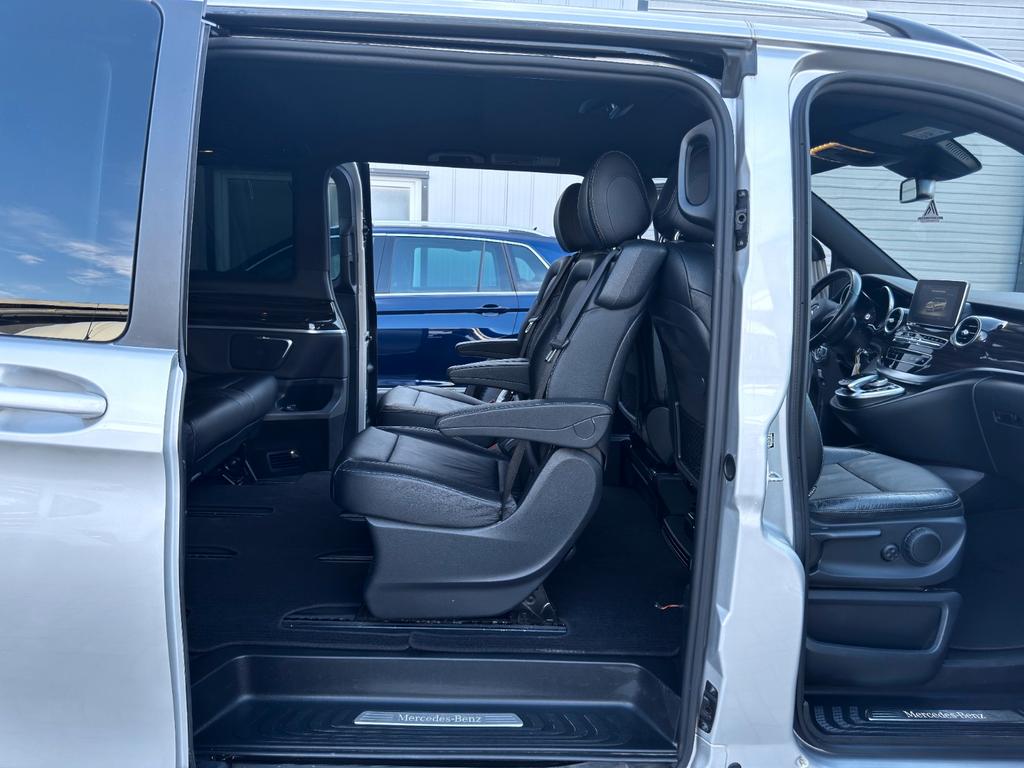 Mercedes-Benz V 250