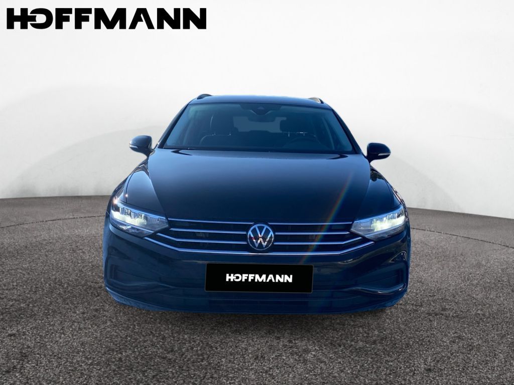 Fahrzeugabbildung Volkswagen Passat Variant 1.5 TSI DSG Navi,LED,SH,ACC,PDC