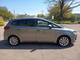 Kia Carens FIFA World Cup Edition - Kia Carens aus 2014
