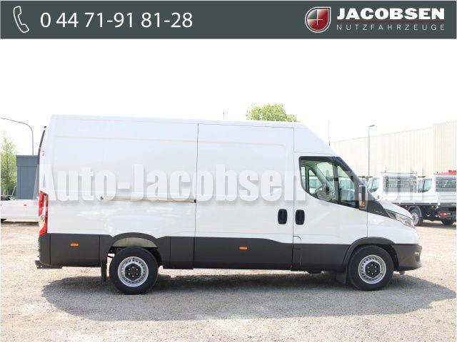 Fahrzeugabbildung Iveco Daily 35S16 Kasten / Klima / AHK