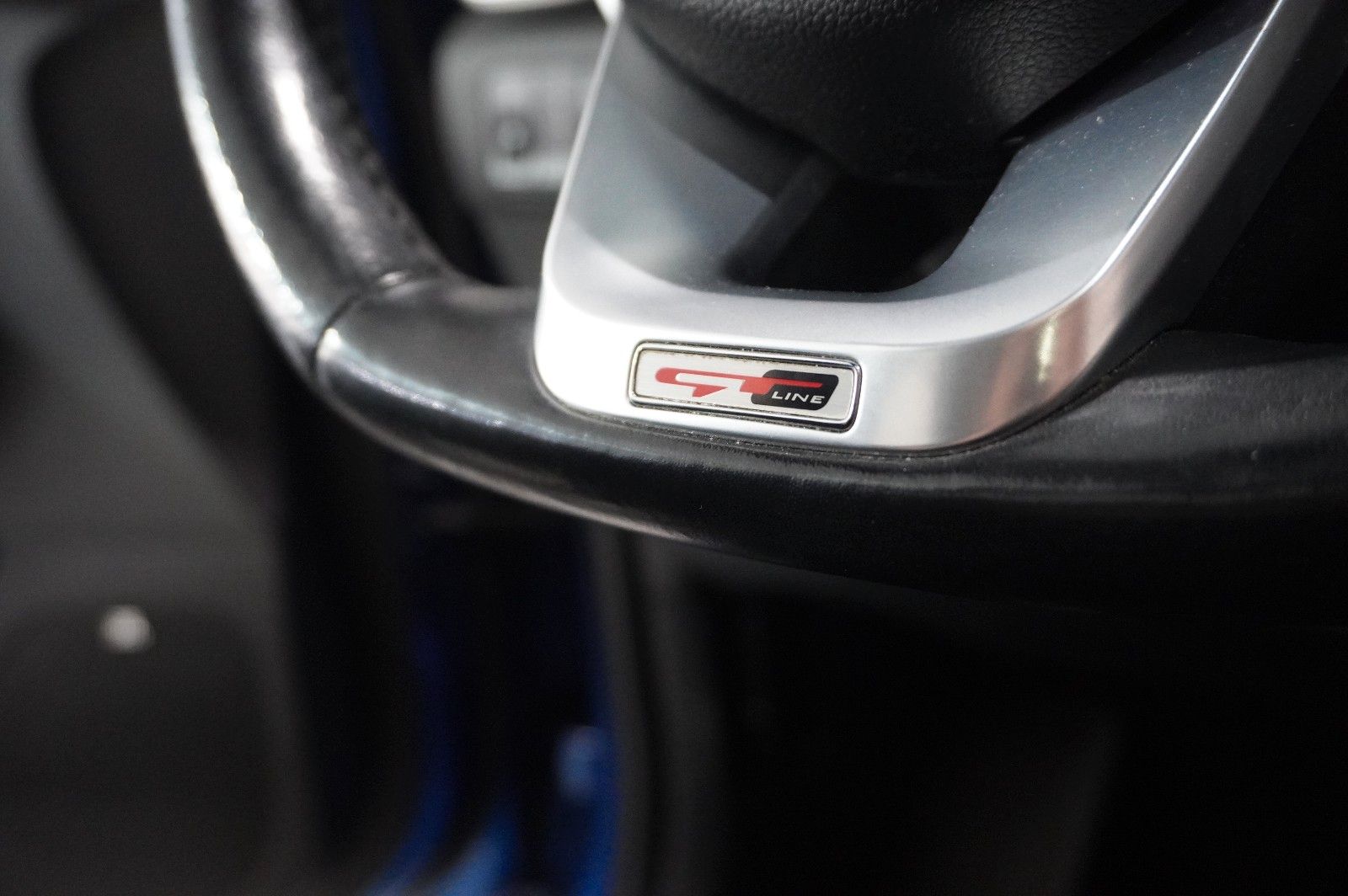 Fahrzeugabbildung Kia Sportage 2.0D GT-LINE AWD NAVI/LED/360°/PANO/AHK