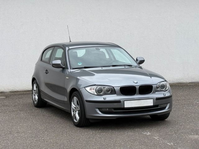 BMW 118d Advantage/XENON/TEMP/1.HAND/