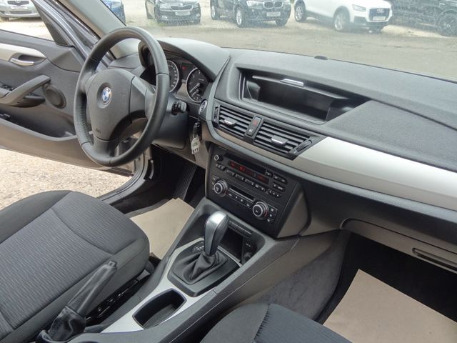 Fahrzeugabbildung BMW X1 18 i sDrive/1.Hand/Xenon/Automatik/82.500km/