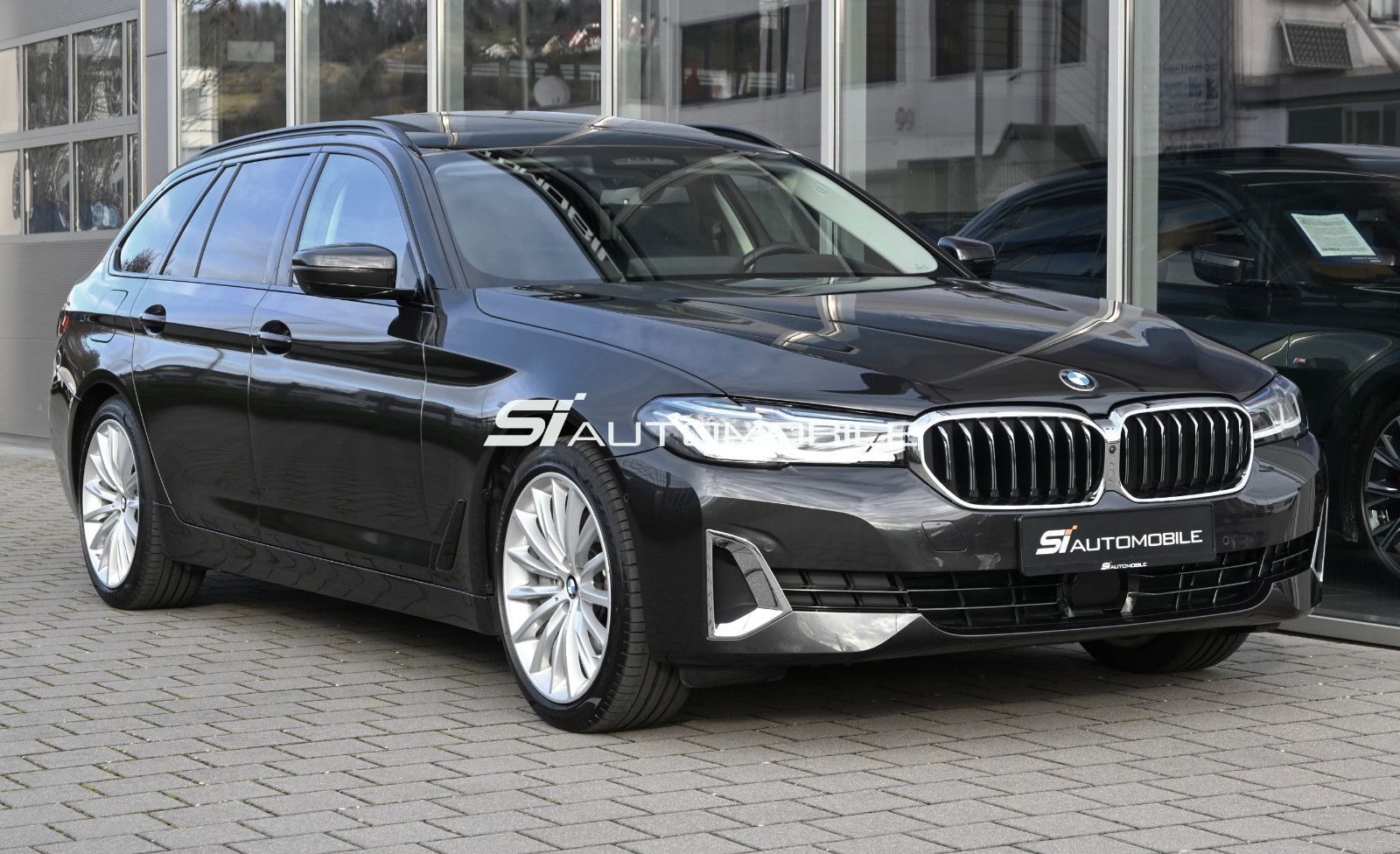 Fahrzeugabbildung BMW 530d xDr. Touring Luxury °UVP 94.740€°360°AHK°