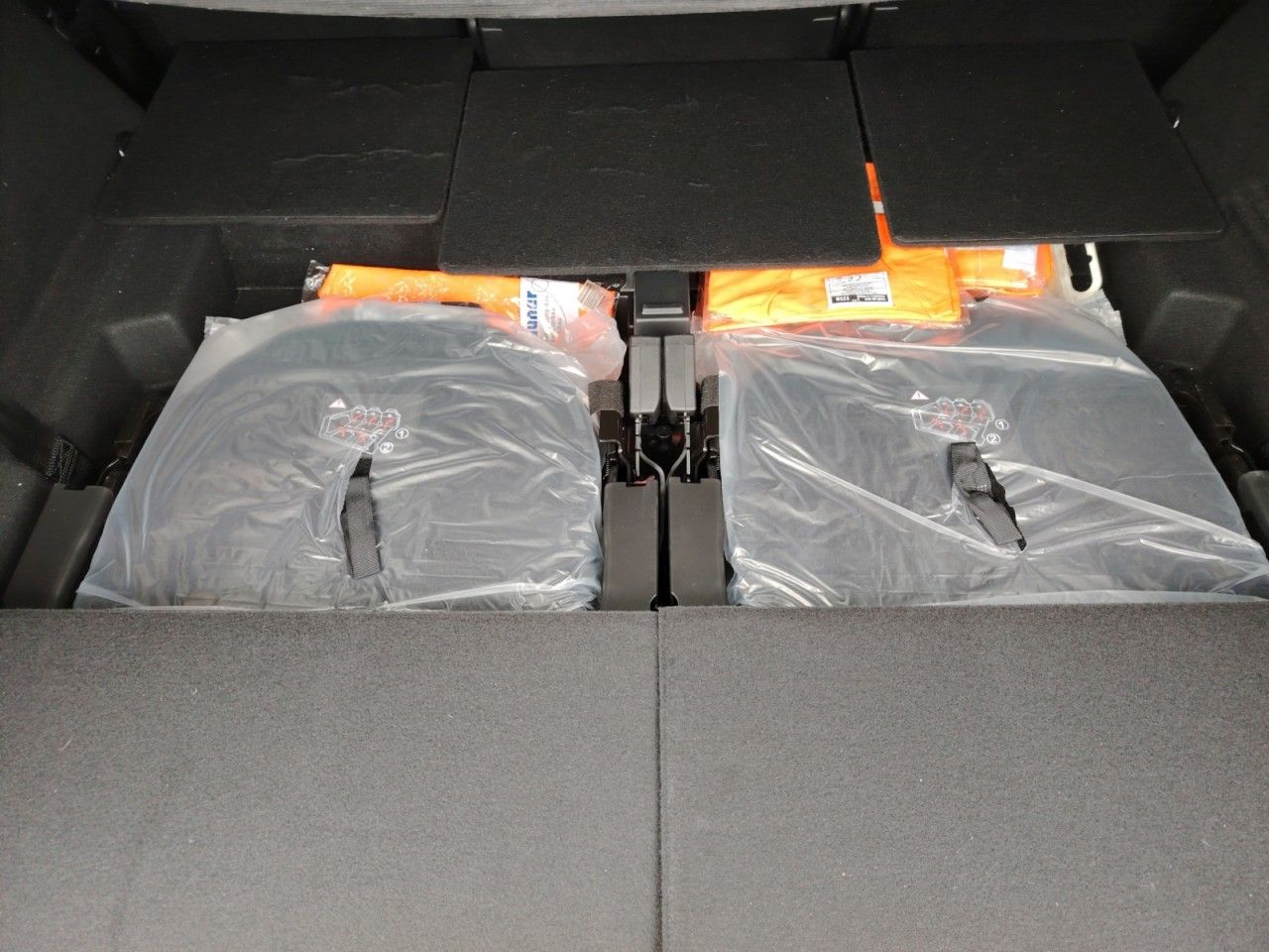 Fahrzeugabbildung Citroën Grand C4 Picasso/Spacetourer Shine Pack 7-Sitzer