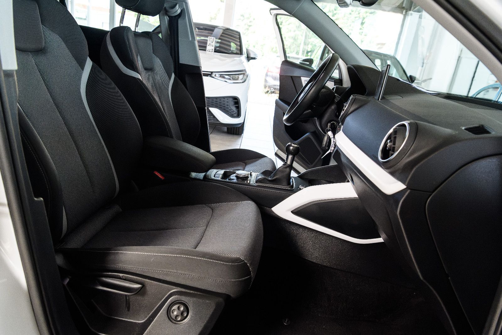 Fahrzeugabbildung Audi Q2 sport 1.6 TDI +LED +Bluetooth