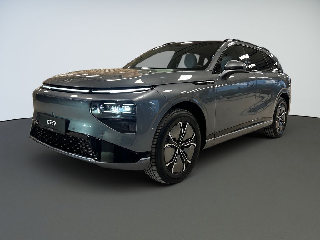 XPENG G9