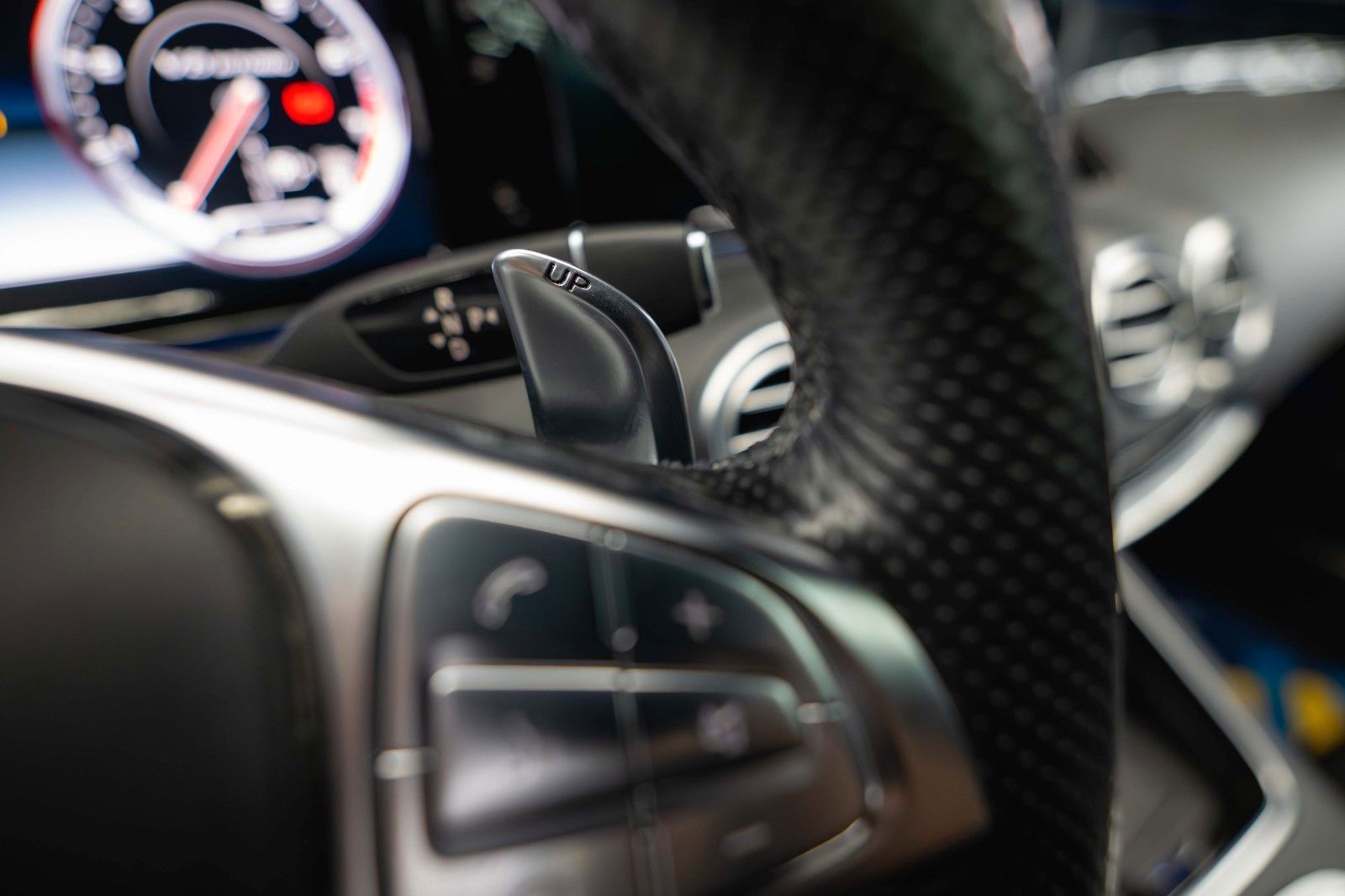 Fahrzeugabbildung Mercedes-Benz S 63 AMG 4Matic Night Edition Designo *ACC*Pano*