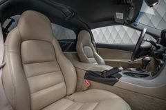 C6 6.0 V8 Coupé Autom. BLACK/BEIGE 2.HAND EUROPA