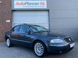 Volkswagen Passat 2.8 V6 Highline 4Motion! Unieke kmstand! - Volkswagen Passat: 8.6