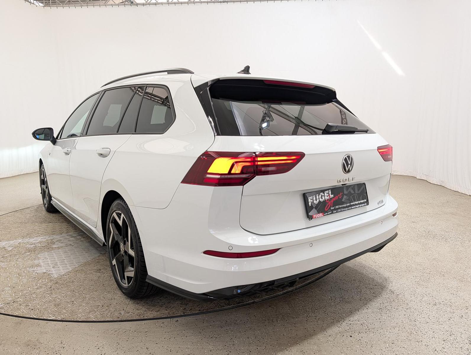 Volkswagen Golf Variant 1.5 eTSI DSG R-Line ACC Winter Kam., миниатюра 21