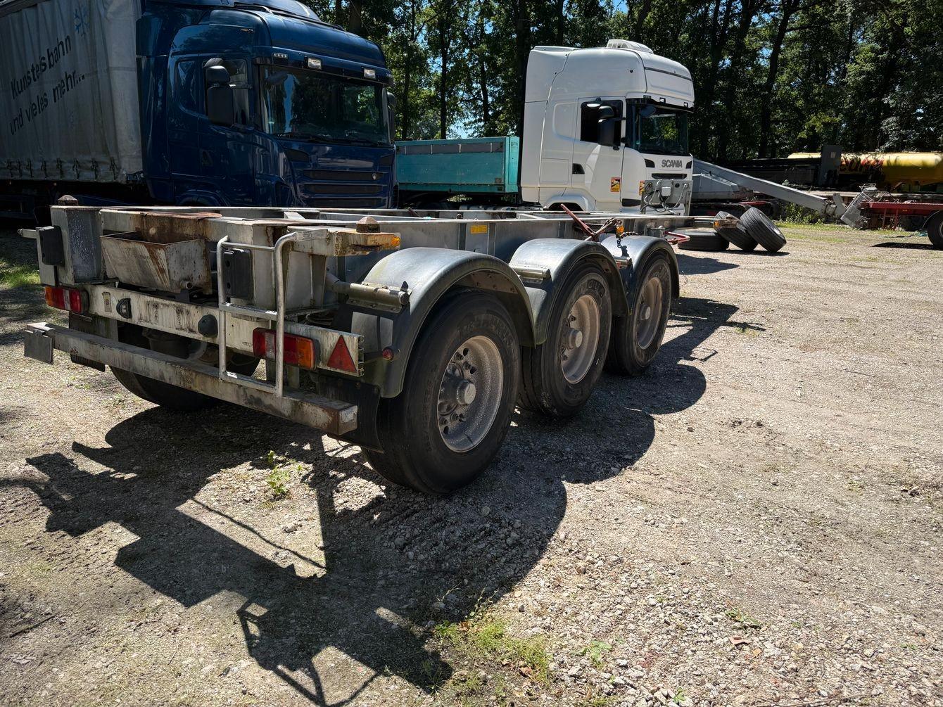 Vanhool 20 fuss container