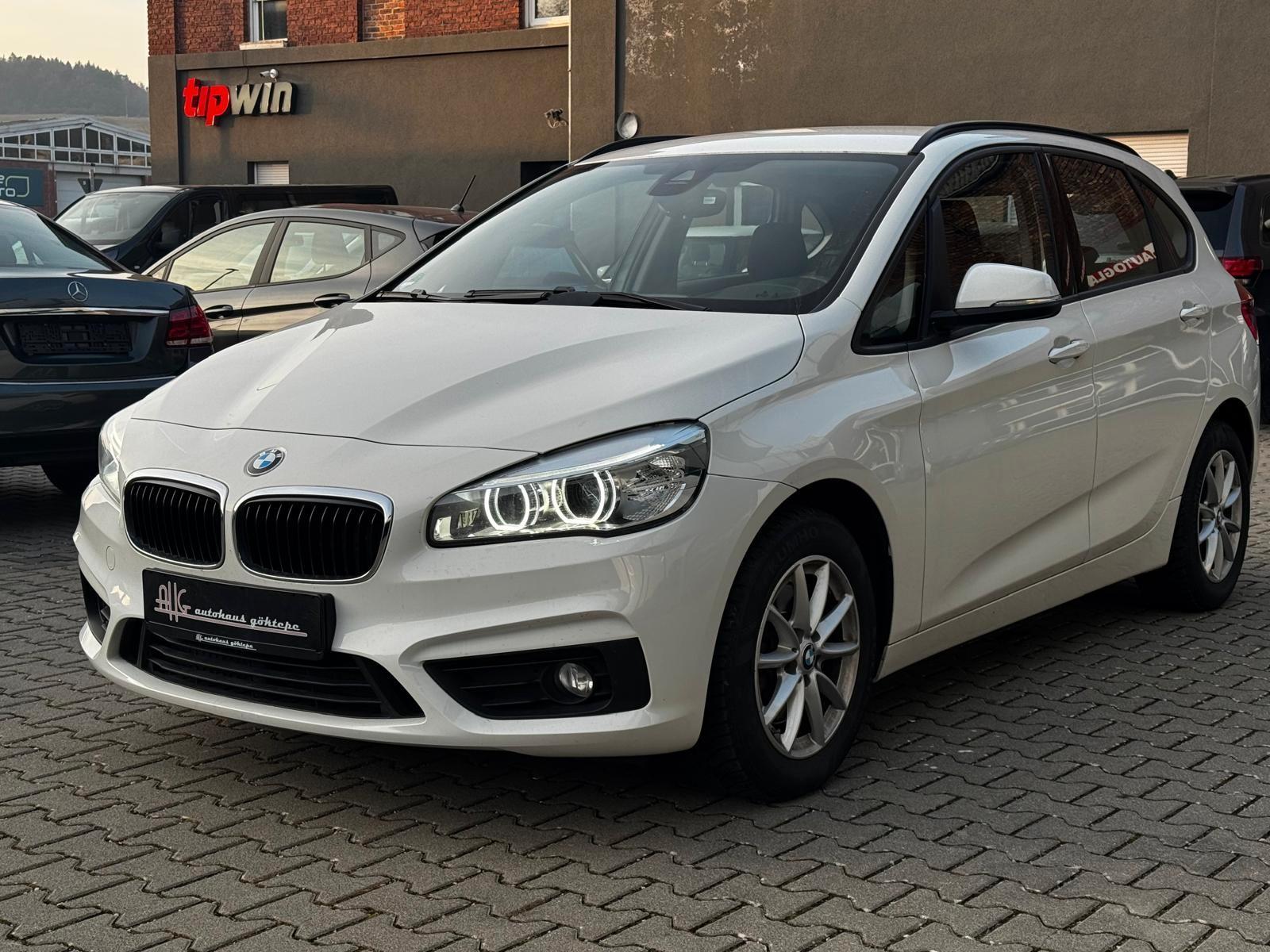 BMW 220 d Active Tourer *NAVI*LED*PDC*