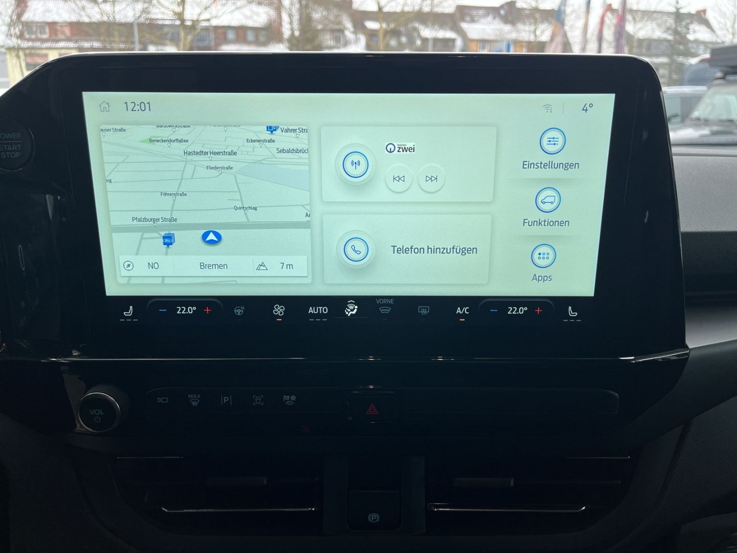 Fahrzeugabbildung Ford Tourneo Custom L1 Titanium mit AHK, 360Kamera un