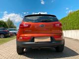 Kia Sportage 2.0 CVVT 2WD Spirit  - Kia Sportage: Orange
