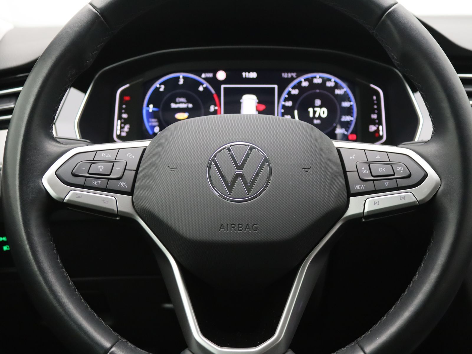 Volkswagen Passat Variant - Bild 13