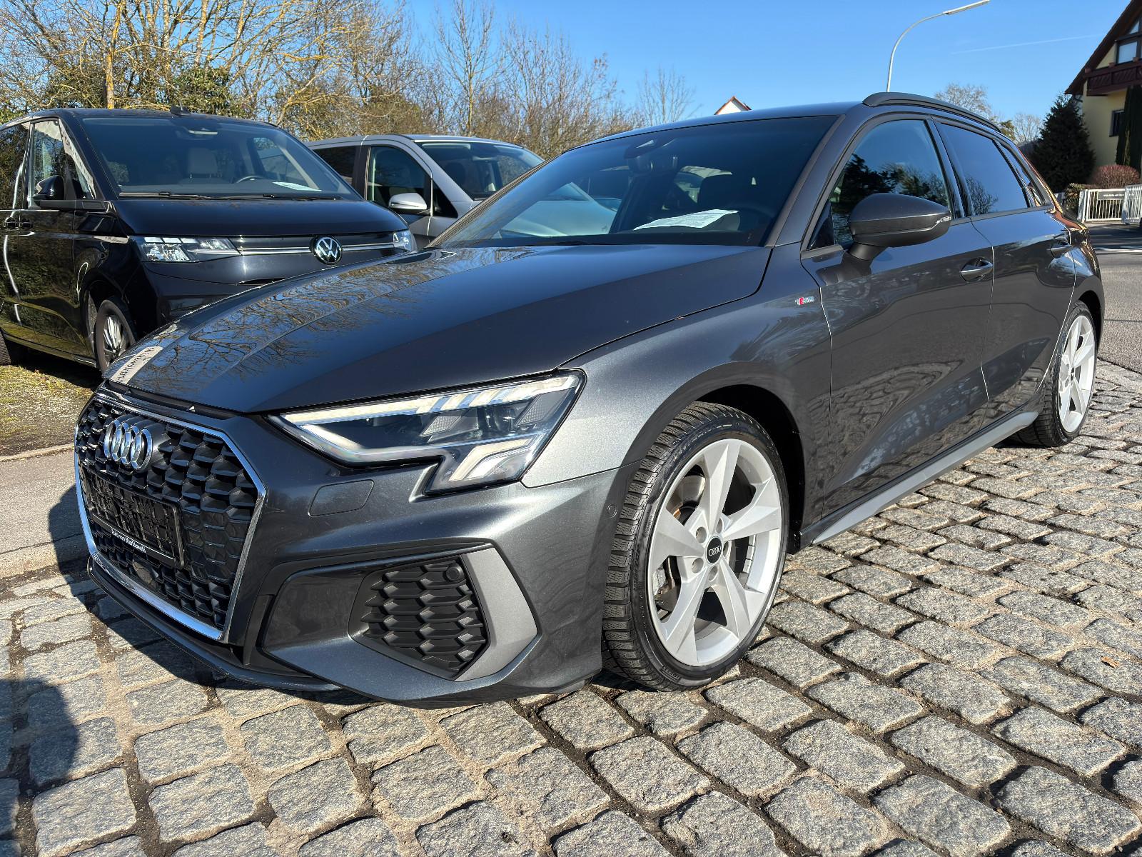 Audi A3 35 TFSI Sportback S-Line Exterieur+Interieur