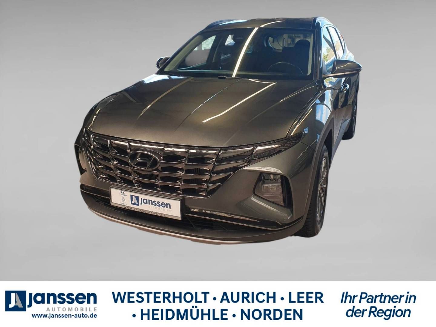 Fahrzeugabbildung Hyundai NEW Tucson 150 PS M/T 2WD SELECT LED-Grilldesign