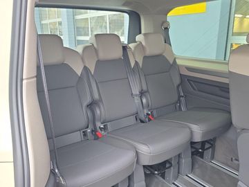 Volkswagen T7 Multivan - 11