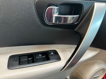 Nissan Qashqai Tekna *Navi*AHK*Panorama*