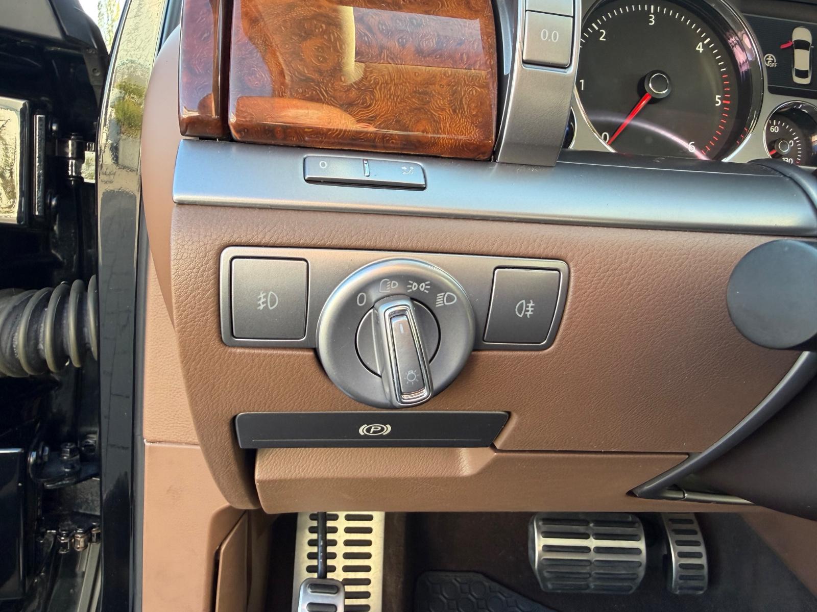 Volkswagen Phaeton V6 TDI 4Motion lang*S-DACH*KAMERA*STHZ*