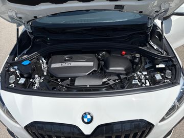 BMW 218i M Sportpaket DAB LED RFK Komfortzg. Shz