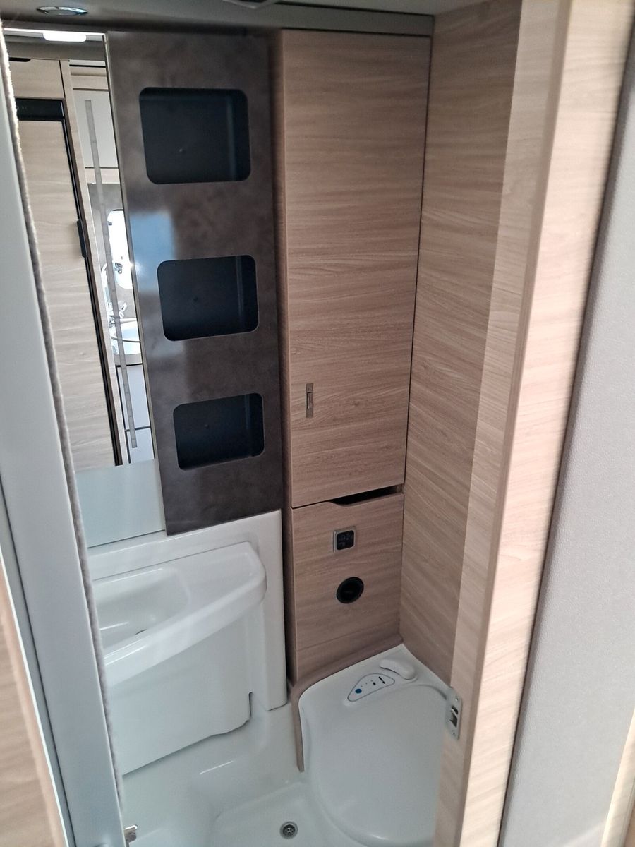 Fahrzeugabbildung Knaus Van TI 650 MEG SAT, 2xSolar,Markise,RK