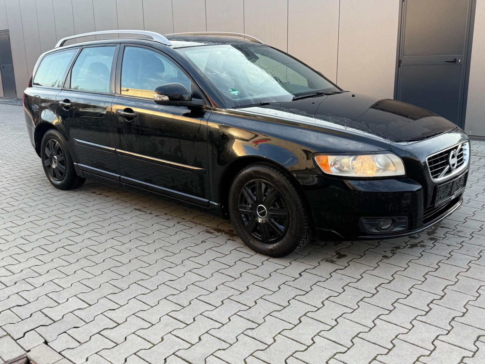Volvo V50 Kombi D2 Momentum