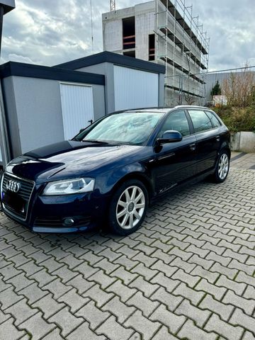 Audi A3 1.4 TFSI S line Sportback S line~XENON~SH