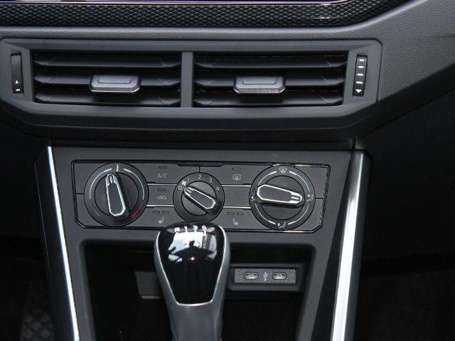 Polo 1.0 TSI Life KLIMA/LED/ALU