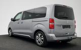 Peugeot Traveller BlueHDi 120 L2 Elektr..Türen 9-Sitzer - Peugeot Traveller aus 2020
