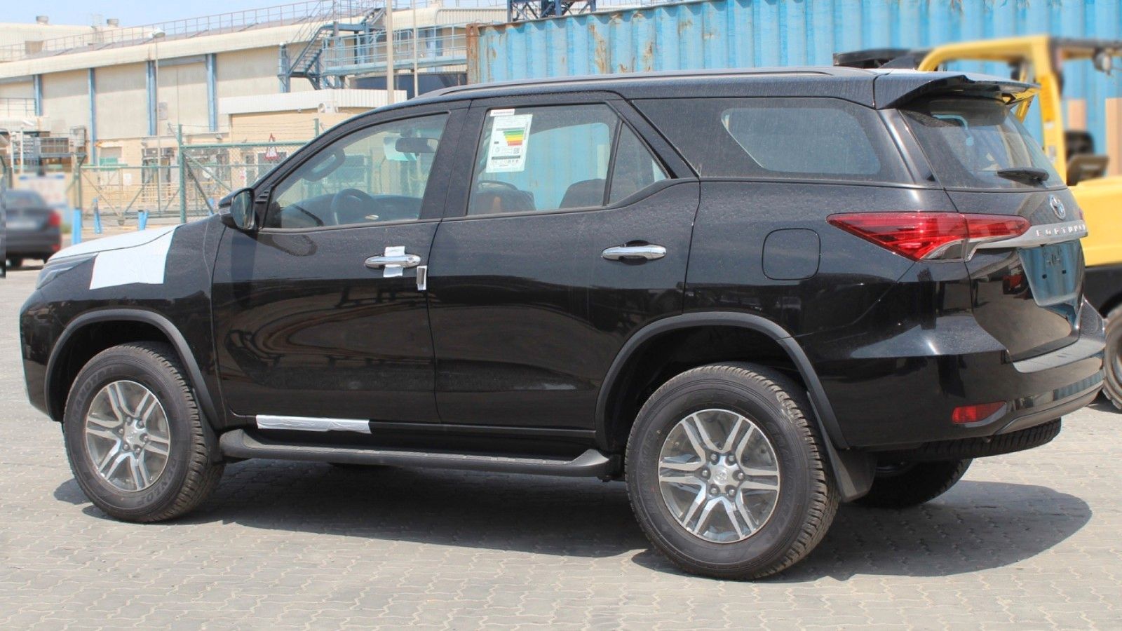 Toyota FORTUNER 2.7L P AT 2026 *FOR EXPORT OUT OF EU* imagem 2