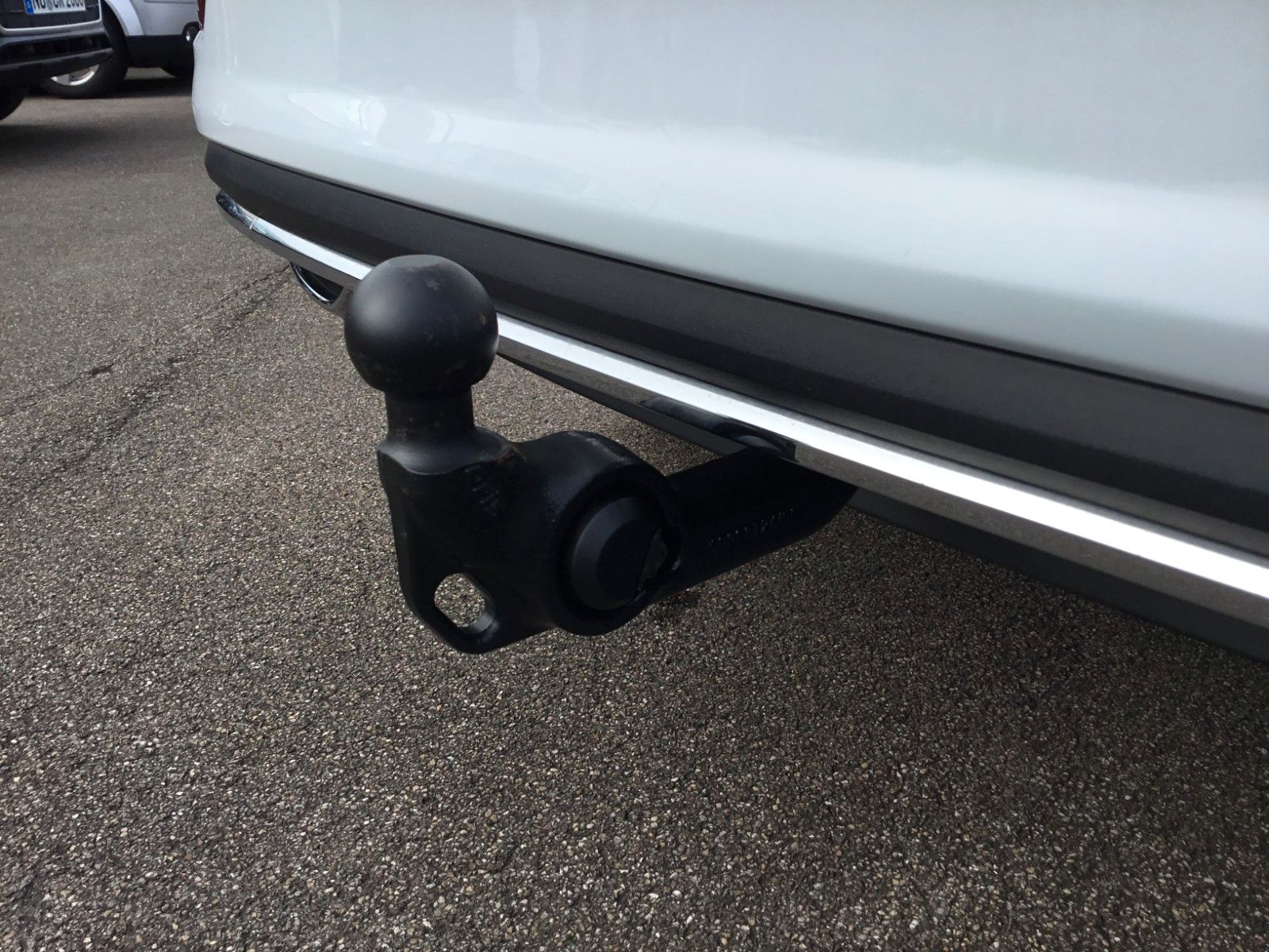 Fahrzeugabbildung SKODA Karoq 2.0l TDI DSG 4x4 SPORTLINE+AHK+18"+Kamera