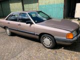 Audi Verkaufe ein Auto 100 - Audi 100: Auto