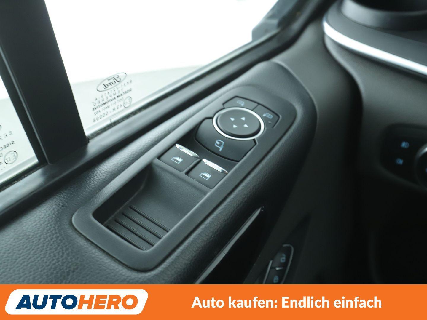 Ford Transit Custom 2.0 TDCi 310 L1 Tourneo Titanium
