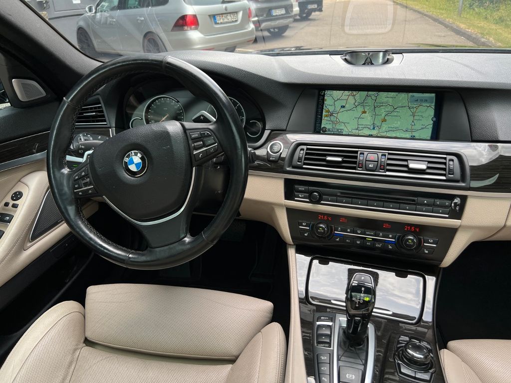 BMW 530 d xDrive Lim. VOLLAUSSTATTUNG/ 2. Hand