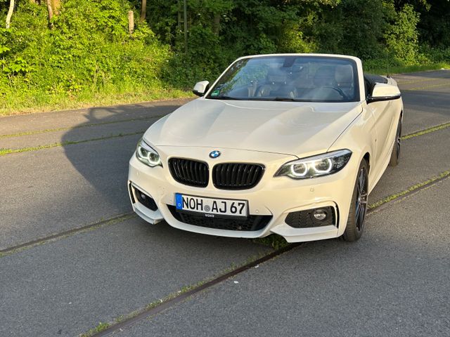 BMW 220d Cabrio M Sport