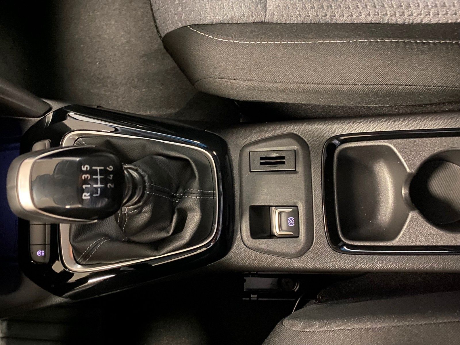 Fahrzeugabbildung Opel Corsa 1.2 Turbo "EDITION"+SITZHEIZUNG+AppCon.+BC