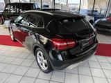 Mercedes-Benz GLA 200 URBAN-/PROGRESSIVE-PAKET PanoramaSD+Navi - Mercedes-Benz GLA 200 Gebrauchtwagen in Köln