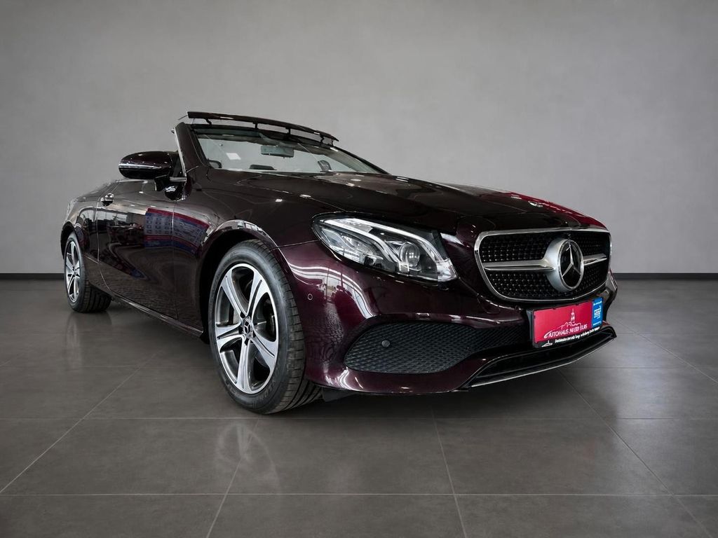 Image of Mercedes-Benz E 220
