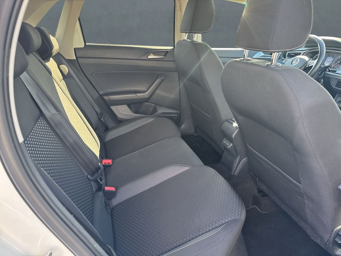 Polo VI 1.0 TSI Active Apple CarPlay Klimaautom 