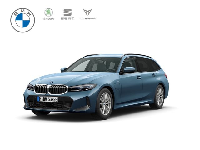 BMW 330 e xDrive Touring M Sport Park-Assistent HUD 