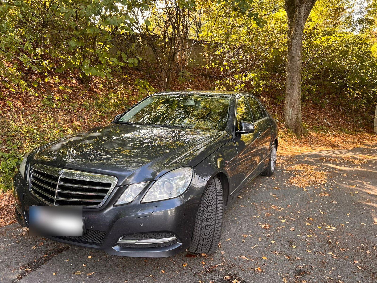 Mercedes-Benz E 220