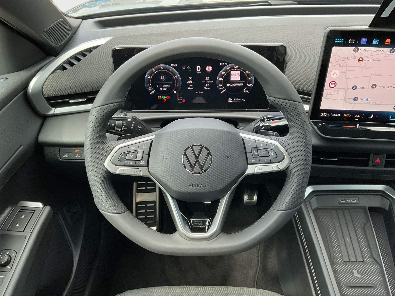 Volkswagen T-Roc - Bild 12